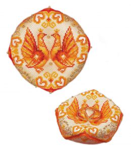 RIOLIS Набор для вышивания 1474AC *Свадебная подушечка для колец* ― Сокровища для рукоделия